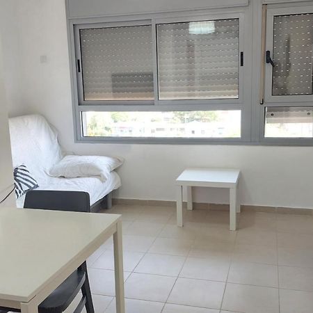 New Studio In Soroka Hospital Area Daire Beersheba Dış mekan fotoğraf